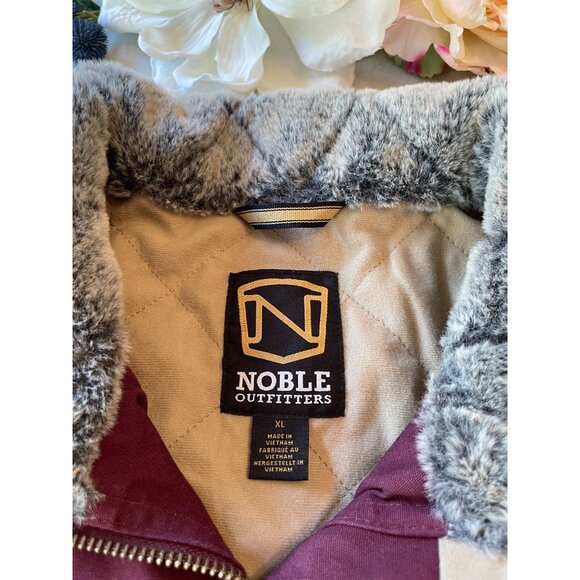 Noble Outfitters Womens Faux Fur Collar Quilted Vest XL Burgundy Gorpcore - Picture 5 of 11